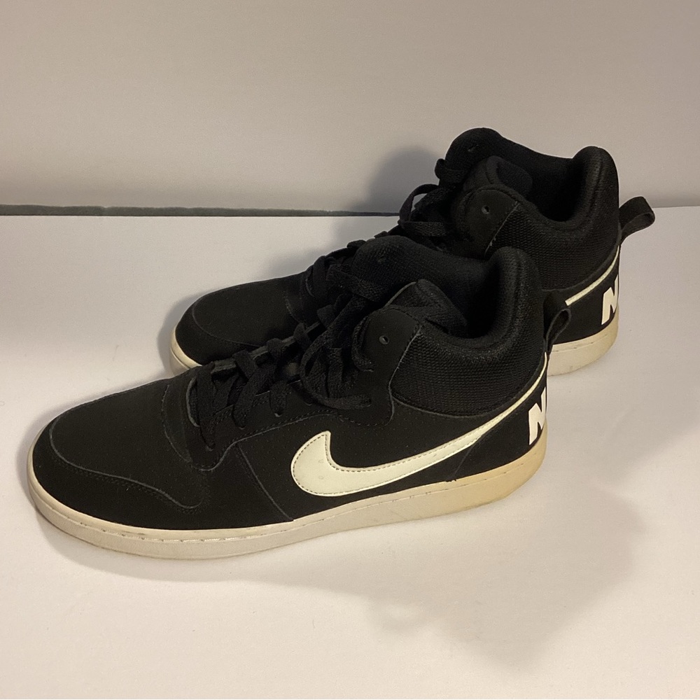 Nike Court Borough size 10, Blk Wht - Picture 2 of 5
